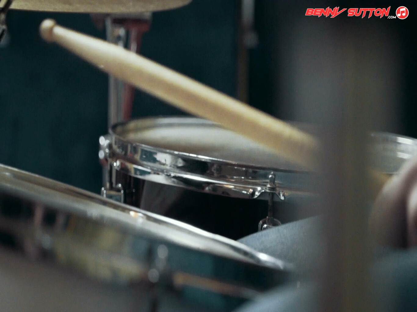Drum Buss Parallel