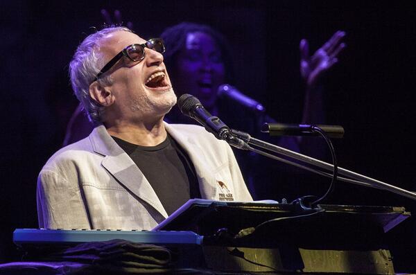 I.G.Y. (What a Beautiful World) Donald Fagen cover